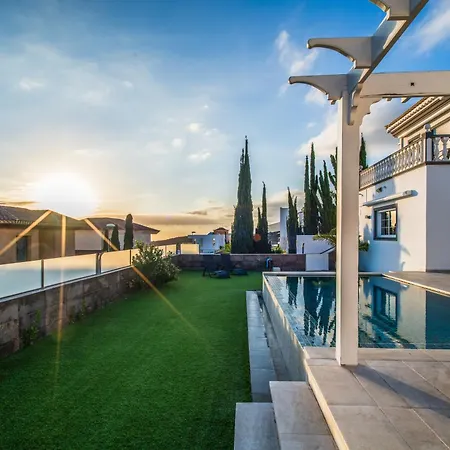 Villa Zion Tenerife With Heated Pool Costa Adeje (Tenerife)