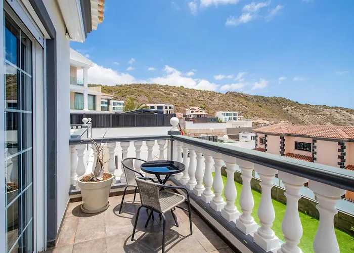 Zion Tenerife With Heated Pool